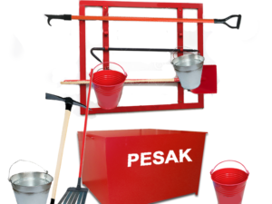 Sanduk za pesak i alat